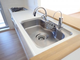 タッチレス水栓+浄水器 PA130058